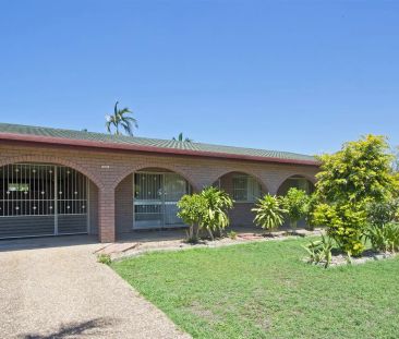 Don't judge a book by the cover! - Photo 6