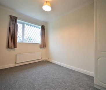 3 Bedroom Semi Detached To Let - Photo 2