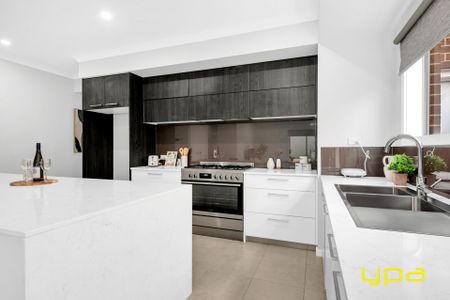 Brand new - spacious family home - Katalia Estate! - Photo 2