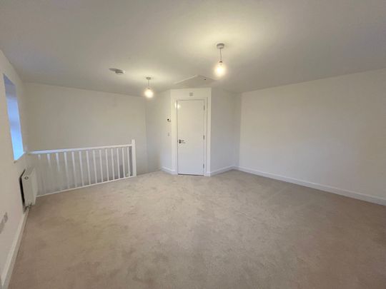 2 bedroom house to rent - Photo 1