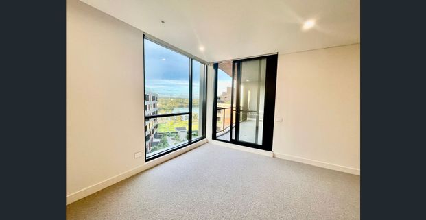 Premium 2 Bedroom Room with Water View! - Photo 1