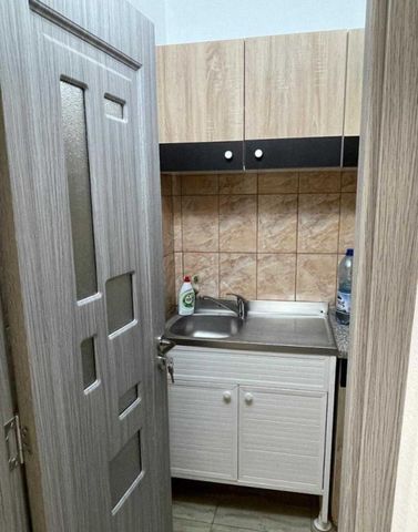 280 euro! Garsoniera, Gara Nicolina - Photo 2