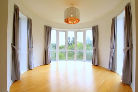 2 Bedroom Apartment, Melliss Avenue, Richmond - Photo 3