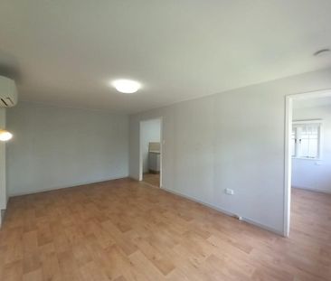 Private & Peaceful Living in the Heart of East Brisbane - Photo 1