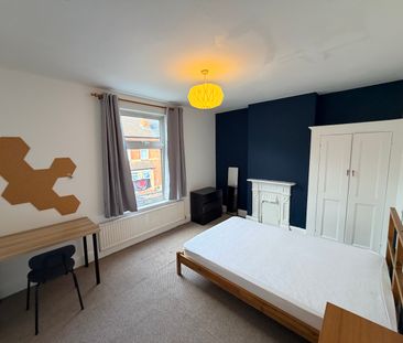 6 bedroom house - Photo 3