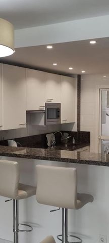 Luxury Apartment for rent in San Pedro de Alcántara, Andalusia - Photo 3