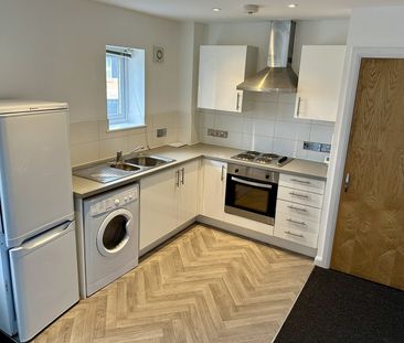 Columbia Road, Ensbury Park, Bournemouth - Photo 5