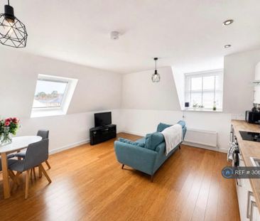 2 bedroom flat to rent - Photo 1