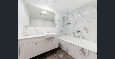 Hampton's Inspired 4 Bedroom Townhouse with all the features - Photo 5