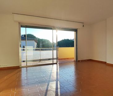 APPARTEMENT 3 PIECES- proche commerces, - Photo 5