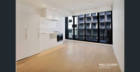 LUXURY, LOCATION AND LIFESTYLE AT CLAREMONT MANOR - UNFURNISHED - Photo 5