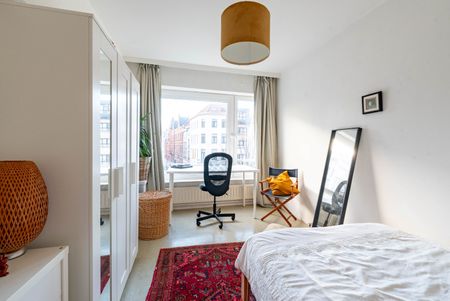 Zonnig hoek appartement met twee slaapkamers - Foto 5