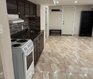 For Lease - 381 Taylor Mills Drive Unit# Bsmt, Richmond Hill, Ontario - Photo 4