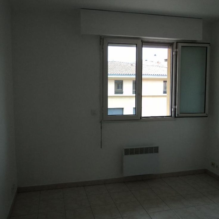 Studio - Aix-En-Provence (13100) - 17.23 m² - - Photo 1