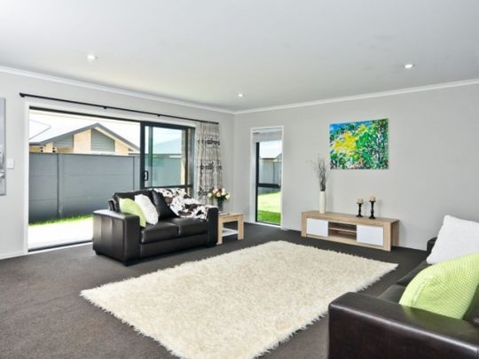 Well presented family home in Huntington - Photo 1