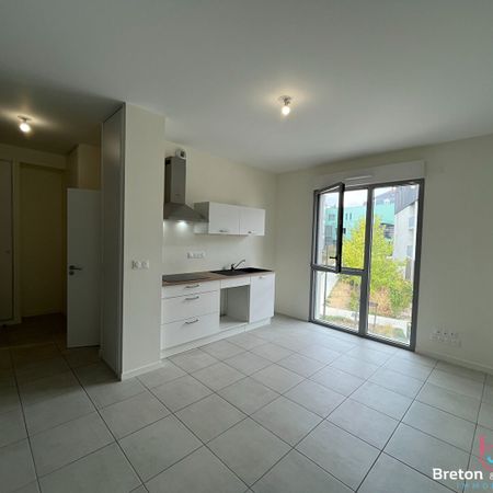 Location Appartement 1 pièce 25m² - Photo 3