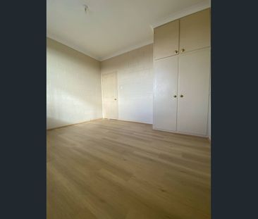 Spacious 2-Bedroom Apartment - Photo 1