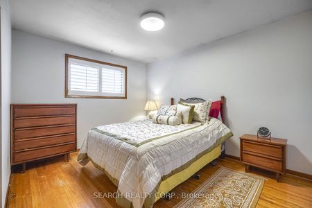 For Lease - 3766 Bayswater Crescent, Mississauga, Ontario - Photo 4