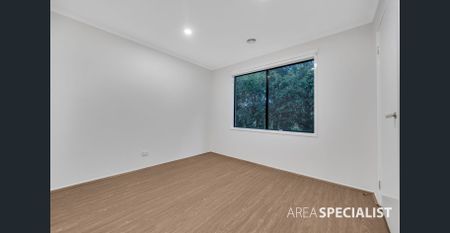 Spacious Family Home with Multiple Living Zones + Study! - Photo 4