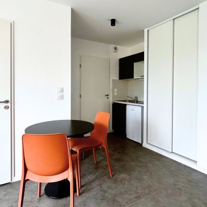 Studio de 17m² meublé et équipé - Photo 1