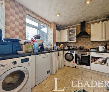 1 bedroom property to rent Northbrooks, Harlow, Essex, CM19 - Photo 3