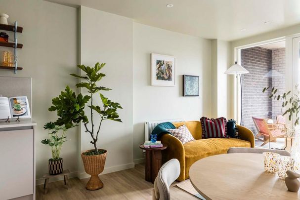 2 bedroom flat to rent - Photo 1