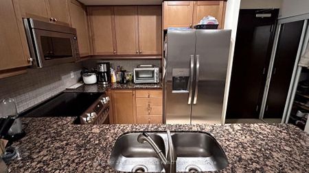 1602 1105 LESLIE Street - Photo 4