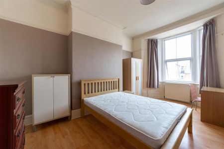 5 bedroom maisonette to rent - Photo 4