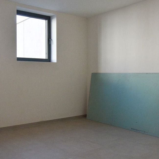 Appartement te huur in Sint-Pieters voor € 1.200 met 2 slaapkamers - Foto 1