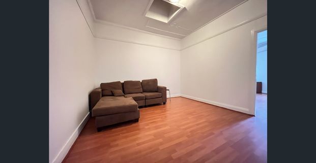 Hurstville 3 Bedrooms unit for lease - Photo 1