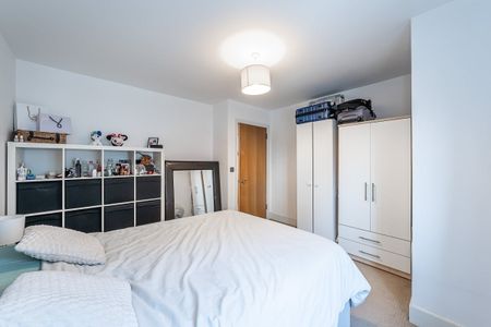 1 bedroom apartment to rent - Photo 2