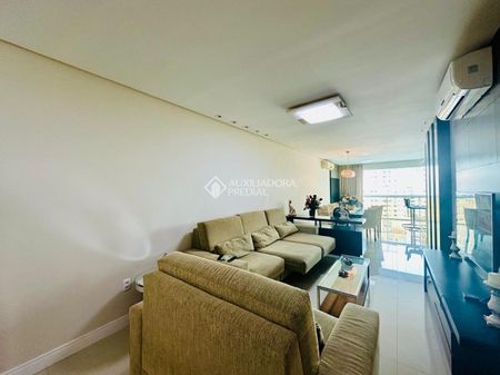 Apartamento com 3 quartos e 140m² para alugar em Pioneiros, Balneário Camboriú. - Photo 3
