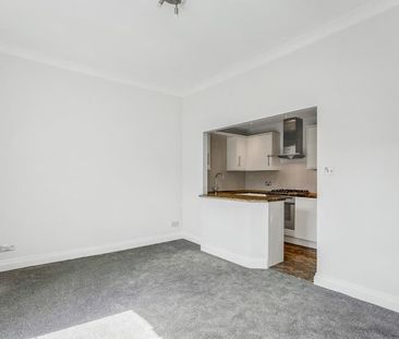 2 Bedroom Apartment To Let - Photo 3
