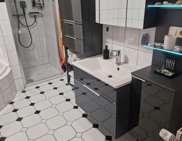 Nachmieter gesucht! Tiere willkommen! - Foto 1