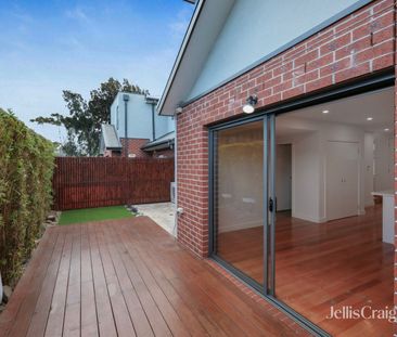 7/14 Collins Avenue, Altona North VIC 3025 - Townhouse For Rent | D... - Photo 6