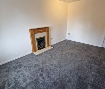 2 bedroom semi-detached house to rent - Photo 3