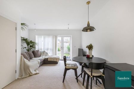 2 bedroom semi-detached house to rent - Photo 3