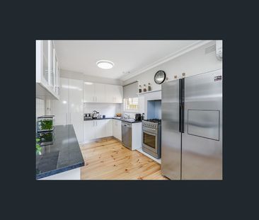 BELMONT BEAUTY - Photo 6