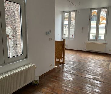 Charmante rijwoning met 1 slaapkamer in het hartje van Gent - Photo 2