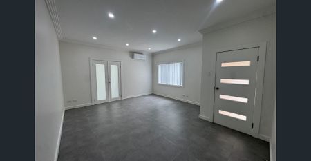 Modern Home in a Prime, Ultra-Connected Location - Photo 2