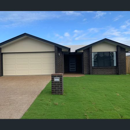 38 Seahaven Circuit, Pialba, Qld 4655 - Photo 4