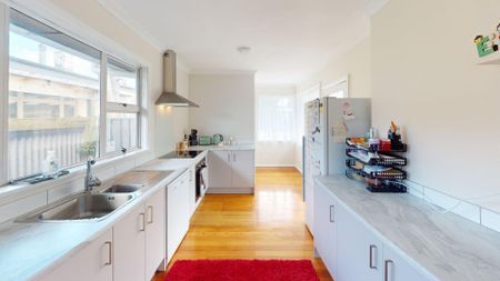 Takaro - 2 bedrooms + Rumpus/Hobby room - Photo 2