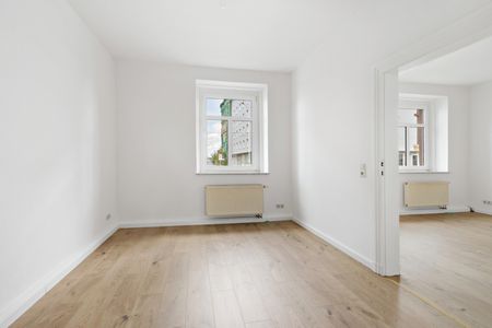 Sanierte 3-Raumwohnung mit Balkon in der Delitzscher Straße! - Photo 2
