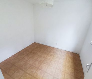 Apartment - Photo 2