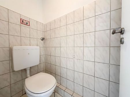 KREFELD-STADTMITTE: SCHÖNE 3-ZIMMER WOHNUNG ZU MIETEN! - Photo 3