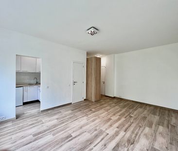 VOLLEDIG GERENOVEERDE STUDIO nabij Harmonie! - Photo 5