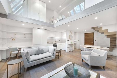 Bolton Studios, 17B Gilston Road, London, SW10 9SJ - Photo 3