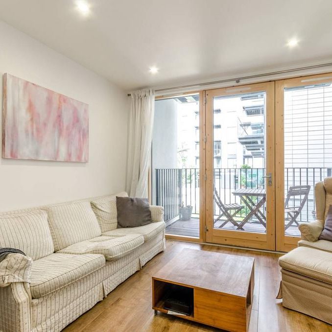 1 bedroom flat to rent - Photo 1