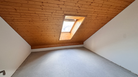 3.5 Zimmerwohnung Attika in Ruhiger Lage - Photo 2