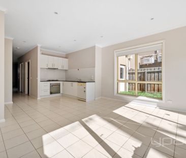 Modern, Low-Maintenance Living in the Heart of Melton - Photo 4
